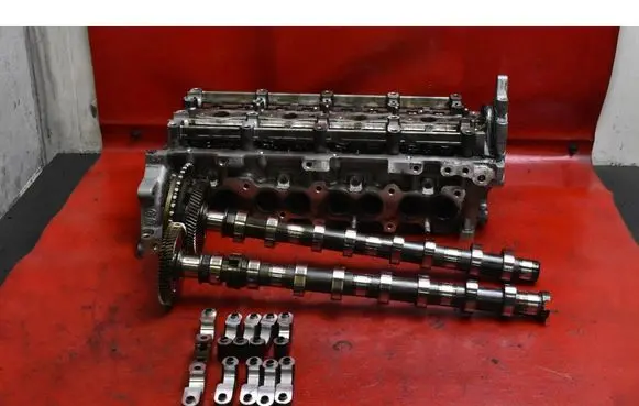 Hyundai Tucson JM Engine head 221112F601