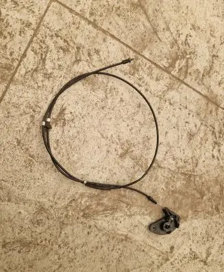 Ford Grand C-MAX Engine bonnet/hood lock release cable AM5116C657