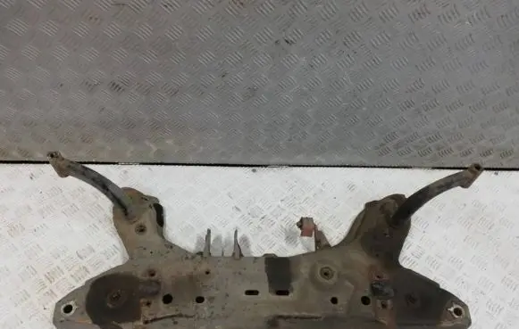 Opel Zafira C Front subframe