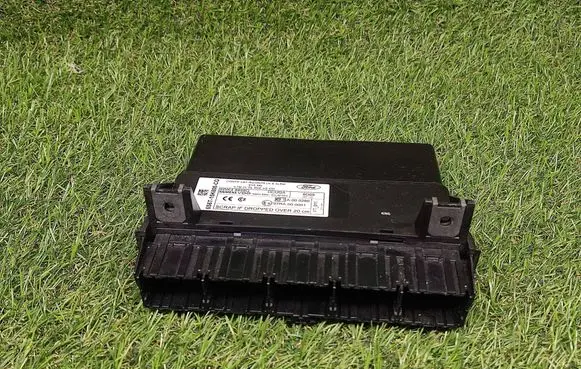 Ford Fusion Comfort/convenience module 6S6T15K600CG 5WK48855G 97RA000001
