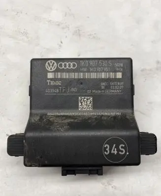 Skoda Octavia Mk2 (1Z) Gateway control module 1K0907530S