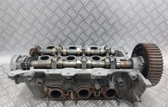 Citroen C6 Engine head 4R8Q6090AH