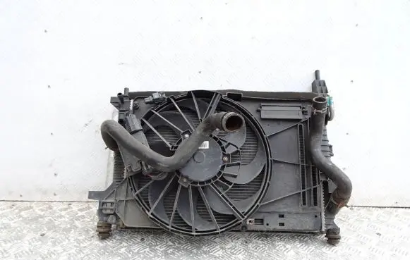 Ford Focus Radiator set 