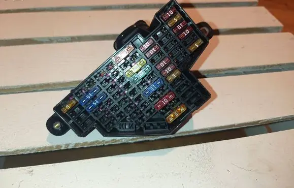 Audi A3 S3 8P Fuse box set 1K1941824