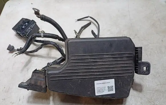 Mazda 6 Fuse module KD45-675X0