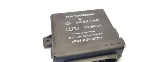 Audi A8 S8 D2 4D Power steering control unit/module 4D0929611