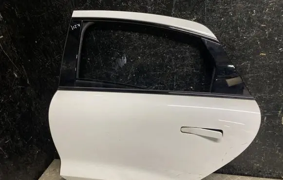 Hyundai IONIQ 6 Rear door 