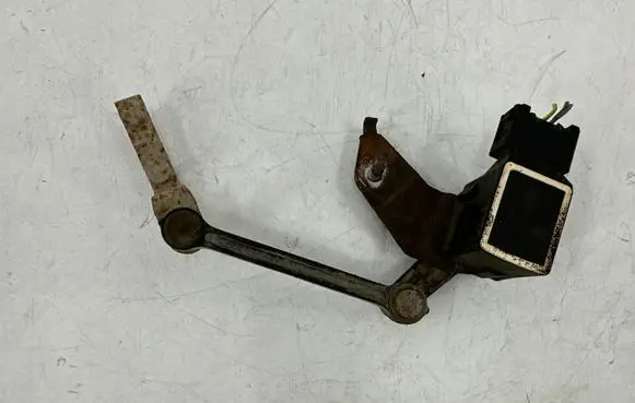 Volvo V70 Rear air suspension level height sensor 7G9N5A955AA 20080327