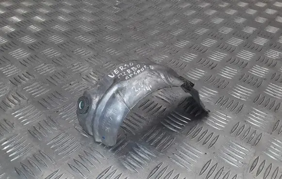 Toyota Verso Heat shield in engine bay 172710R030