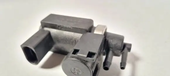 Audi A6 S6 C6 4F Turbo solenoid valve 059906628