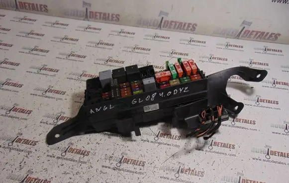 Mercedes-Benz GL X164 Fuse module A1645402372
