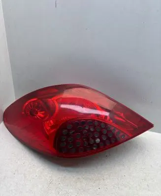 Rear/tail lights