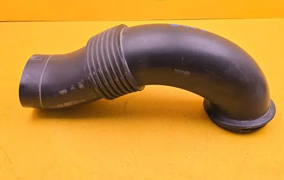 Mercedes-Benz Vito Viano W447 Air intake duct part A4475280724