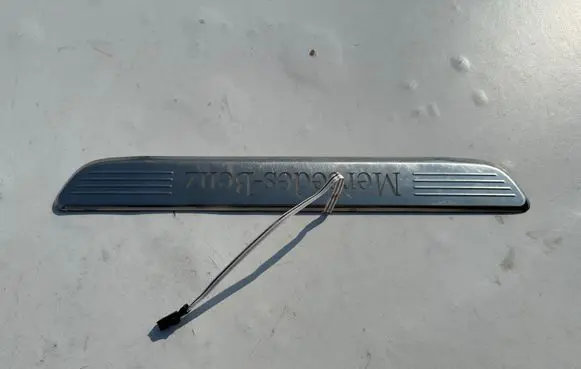 Mercedes-Benz C W205 Side skirt front trim A2056800535 A2056802135