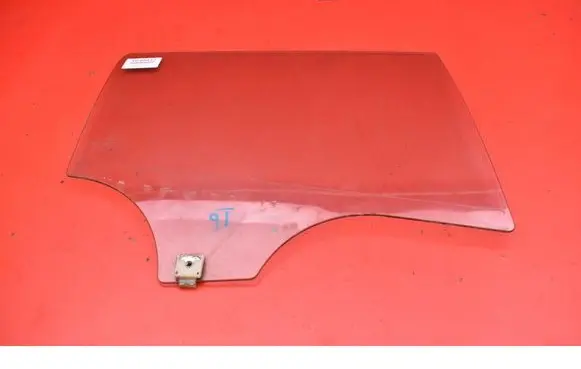 Mazda 3 II Rear door window glass 