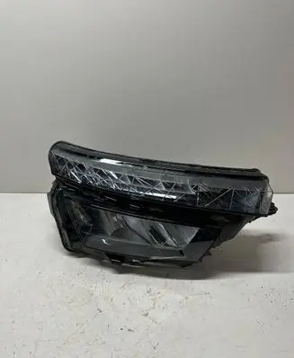 Skoda Kamiq Headlight/headlamp 0021383306 658941016 175PL10516