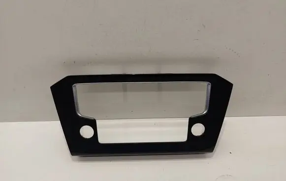 Volkswagen PASSAT B8 Radio/GPS head unit trim 3G1858069E