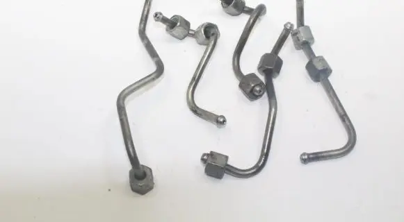 Chevrolet Orlando Fuel injector supply line/pipe 
