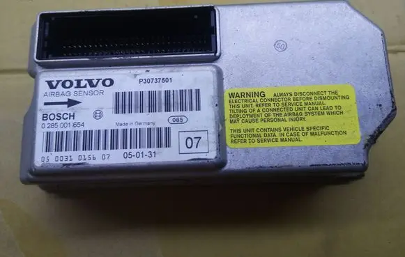 Volvo XC90 Airbag control unit/module P30737501