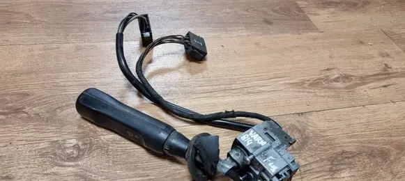 Mercedes-Benz Vario Wiper control stalk 6735400545