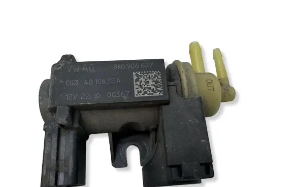 Audi Q5 SQ5 Turbo solenoid valve 8K0906627