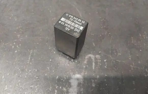 Mercedes-Benz C W202 Other relay 0155458532 05381500