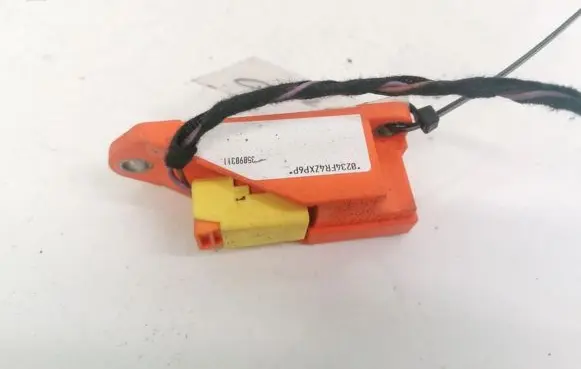 Skoda Fabia Mk2 (5J) Airbag deployment crash/impact sensor 1T0909606A