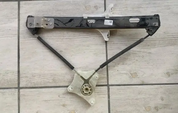 Seat Arona Rear window lifting mechanism without motor 6F0839461C 6F0839461 SE27001S
