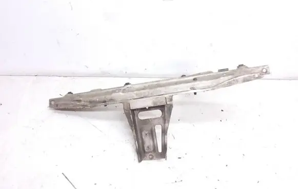 Audi 80 90 B3 Top upper radiator support slam panel