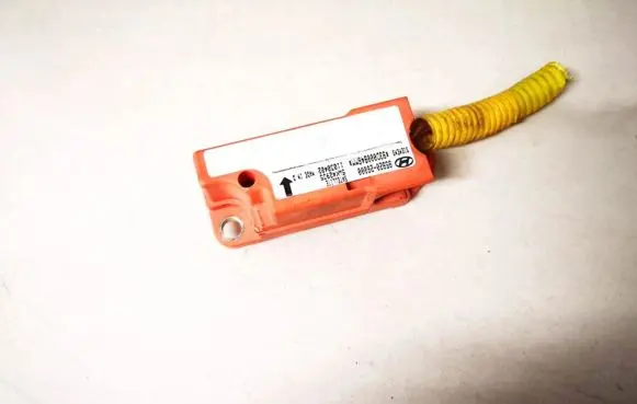 Hyundai Santa Fe Airbag deployment crash/impact sensor 9592026000 95920-26000