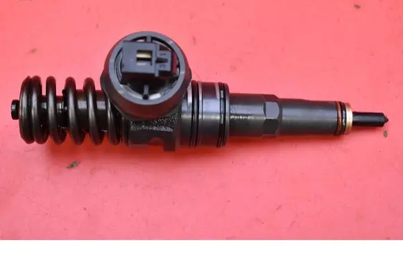 Seat Leon (1P) Fuel injector 038130073BQ