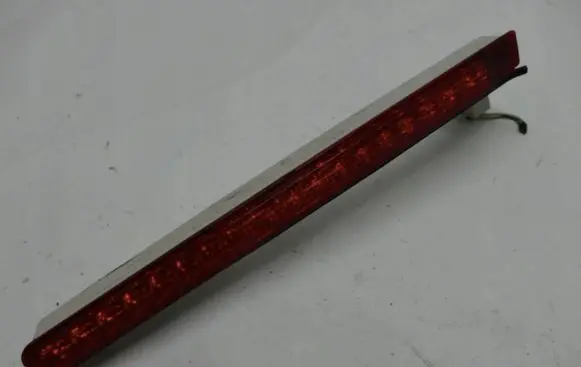 Mercedes-Benz E W211 Third/center stoplight A2118200256