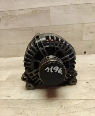 Volkswagen Touran I Generator/alternator 06F903023C 2542695F 406465058