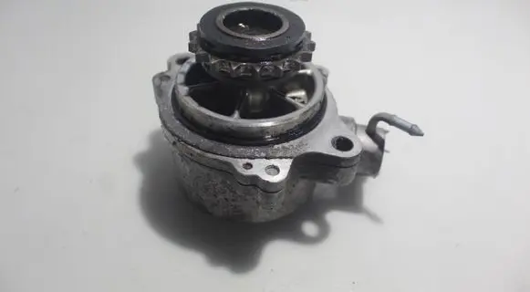 Mazda 6 Vacuum pump