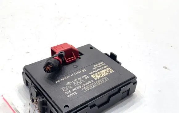 Volkswagen PASSAT B8 Gateway control module 5Q0907530AC