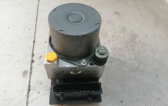 Toyota Aygo AB10 ABS Pump 445100H010 0265231579