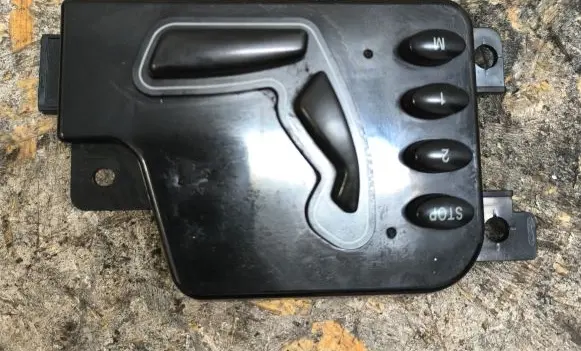 KIA Opirus Seat control switch 889903F102