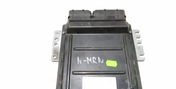 Nissan Murano Z50 Engine control unit/module MEC31140