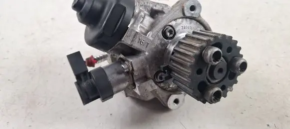 Volkswagen Tiguan Fuel injection high pressure pump 03L130755L 0445010526