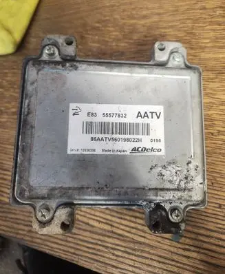 Opel Corsa D Engine control unit/module 55577832 12636386 86AATV560198022H