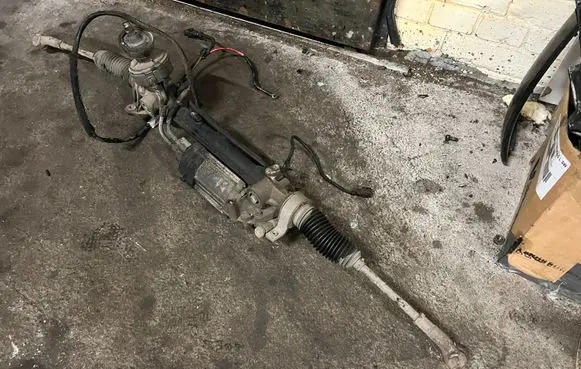 Volkswagen PASSAT B6 Steering rack 7805501255