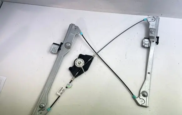 Volkswagen Golf IV Front door manual window regulator 850525 1J4837462D 1J4837462F