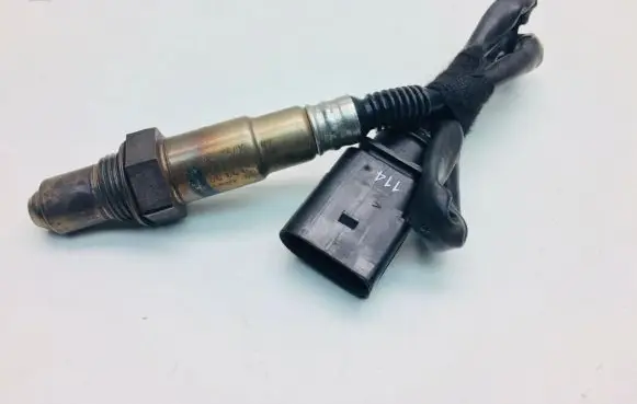 Volkswagen PASSAT B6 Lambda probe sensor 03C906262AK