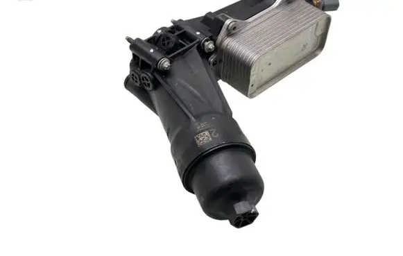 Oil filter mounting bracket