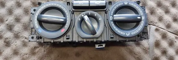 Volkswagen Transporter - Caravelle T5 Climate control unit 7H0820045D9B9 7H0820045D