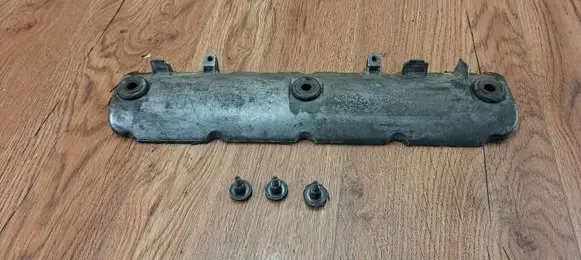 Renault Espace IV Rocker cam cover 8200303546