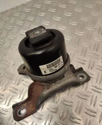 Volvo V60 Engine mount bracket 8G9N6F012BB G2517002