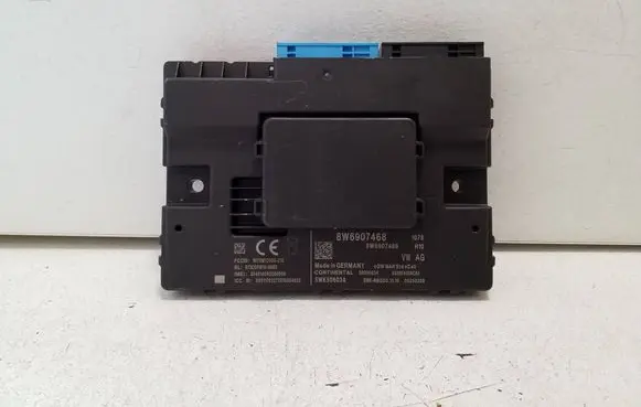 Audi Q7 4M Gateway control module 8W6907468 5WK50603A