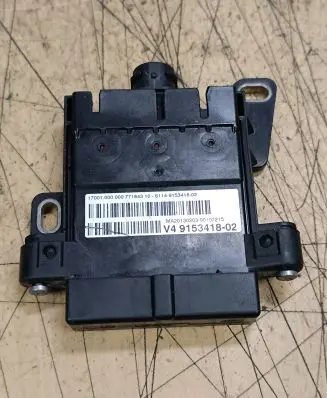 Coolant fan relay