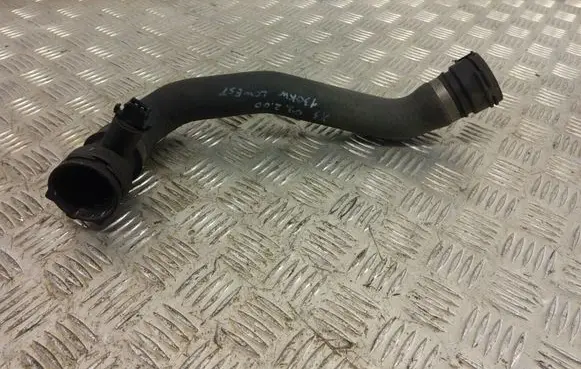 BMW X3 E83 Engine coolant pipe/hose